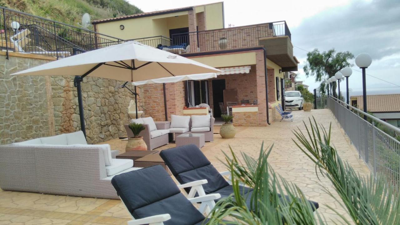 Villa Le Terrazze Cefalu Bagian luar foto